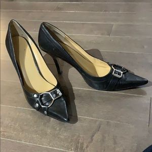 Black Nine West pumps